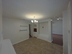 932 Briarrose Dr in Baton Rouge, LA - Foto de edificio - Building Photo