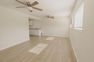 683 - 695 Vermont Avenue, Turlock CA 95380 in Turlock, CA - Building Photo - Interior Photo