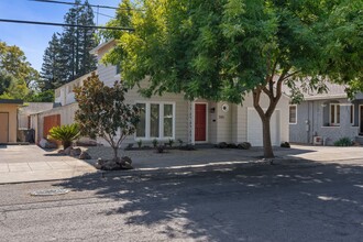 1325 Laurel St in Napa, CA - Building Photo - Building Photo