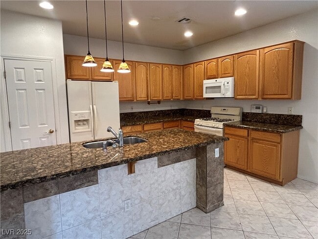68 El Rio Ct in Henderson, NV - Foto de edificio - Building Photo
