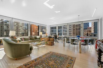 880 N Lake Shore Dr-Unit -12GH in Chicago, IL - Foto de edificio - Building Photo