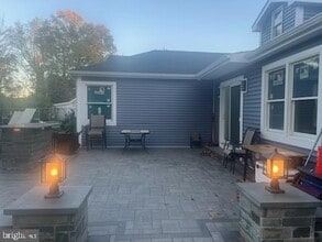 211 E Ward St in Hightstown, NJ - Building Photo - Building Photo