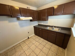 1656 Roberts St SW in Birmingham, AL - Building Photo - Building Photo