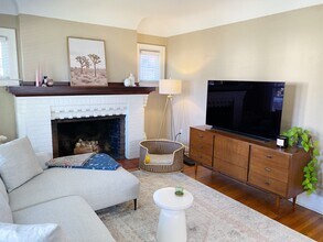 1312 N Maple Ave in Royal Oak, MI - Foto de edificio - Building Photo