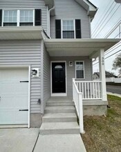 300 Saunders Ave in Bellmawr, NJ - Building Photo - Building Photo