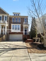 8730 Macedonia Lake Dr in Cary, NC - Building Photo