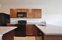 353 Sedgewick Dr photo'