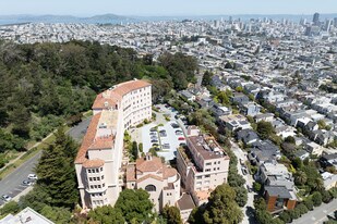 Park Hill Condominium in San Francisco, CA - Foto de edificio - Building Photo