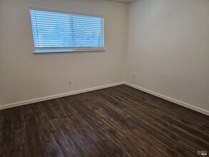 2060 Wilkins Ave in Napa, CA - Building Photo - Building Photo