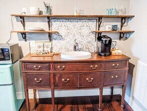 1212 Tung Hill Dr in Tallahassee, FL - Building Photo - Building Photo