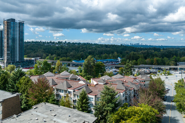 The Ave in Coquitlam, BC - Building Photo - Building Photo