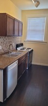 1831 W North Bend Rd, Unit 2 in Cincinnati, OH - Building Photo - Building Photo