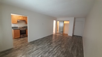 5929 Laurel Canyon Blvd in Los Angeles, CA - Building Photo