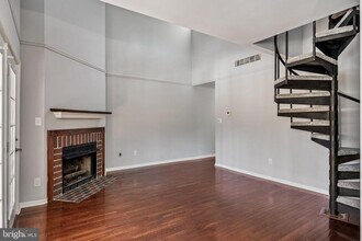 321 Tavistock Rd in Cherry Hill Township, NJ - Building Photo - Building Photo