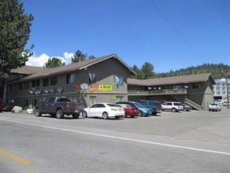 1422 Tavern Rd in Mammoth Lakes, CA - Foto de edificio