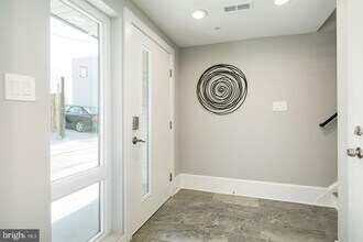 815 Perkiomen St, Unit 14 in Philadelphia, PA - Building Photo - Building Photo