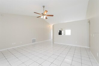 807 Savona Pl in Kissimmee, FL - Building Photo - Building Photo