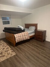 12747 Franklin Farm Rd in Herndon, VA - Foto de edificio - Building Photo