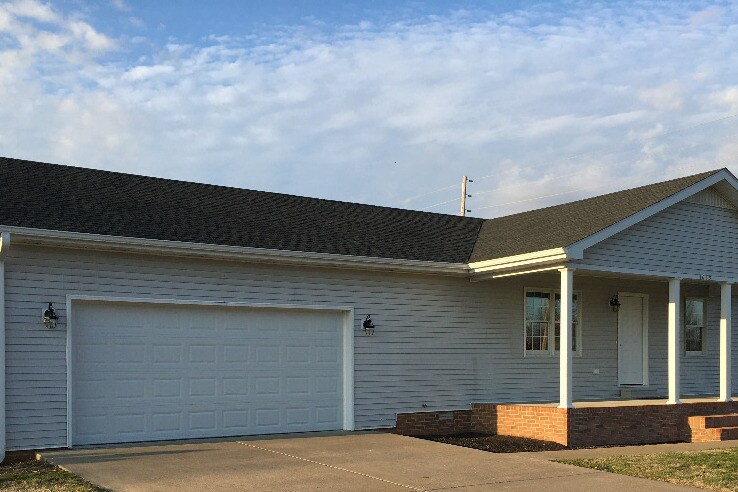 1033 S 3rd St in Paducah, KY - Building Photo