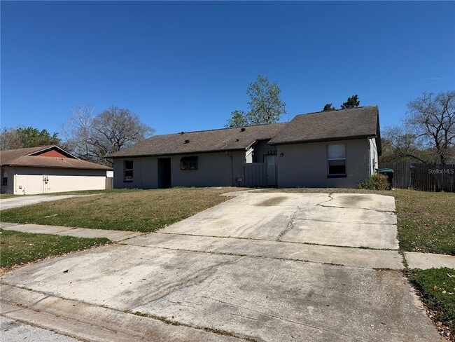 1215 Ravida Cir in Orlando, FL - Foto de edificio - Building Photo