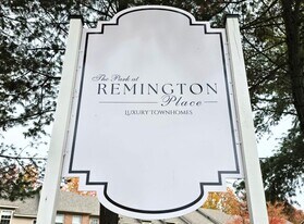 3735 Lochdale Terrace in Lexington, KY - Building Photo