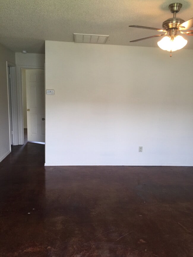 687 Jill St in Bono, AR - Building Photo - Building Photo