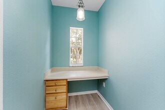 10075 Gate Pkwy in Jacksonville, FL - Building Photo - Building Photo