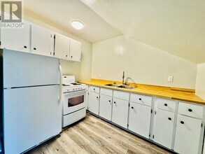 139 Ridgeway Rd in Fort Erie, ON - Building Photo - Building Photo