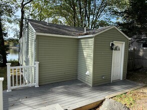 42 Eastview Rd in Plymouth, CT - Building Photo - Building Photo