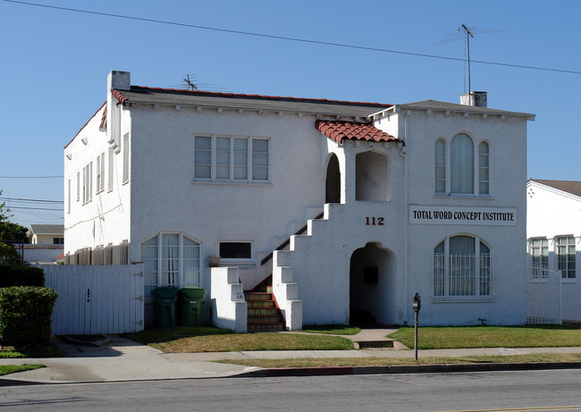 112 E Kelso St in Inglewood, CA - Foto de edificio - Building Photo