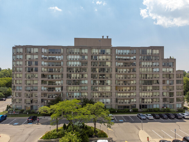 175 Cedar Ave in Richmond Hill, ON - Building Photo - Building Photo