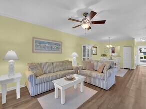 6815 Sandtrap Dr in Ft. Myers, FL - Building Photo - Building Photo