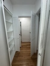 614 Acanto St in Los Angeles, CA - Building Photo - Building Photo