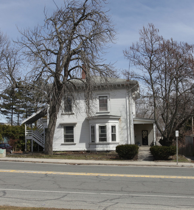 15 Elm St in Pittsfield, MA - Building Photo - Building Photo