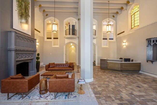 2231 E 67th St in Chicago, IL - Foto de edificio - Building Photo