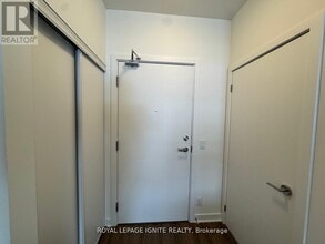 51 Clarington Blvd in Bowmanville, ON - Building Photo - Building Photo