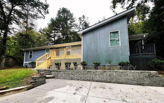 837 Forrest Cir SE in Atlanta, GA - Building Photo - Building Photo