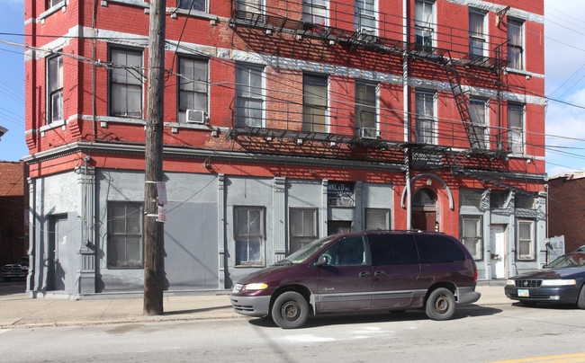 1701-1705 Central Ave in Cincinnati, OH - Building Photo - Building Photo