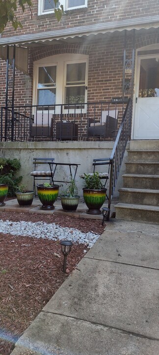 1407 Filbert St in Baltimore, MD - Building Photo