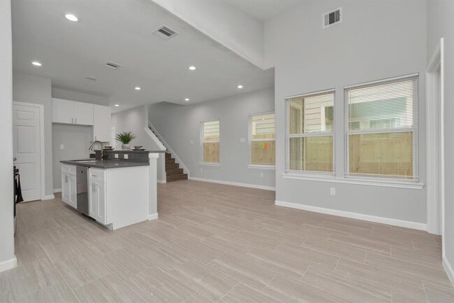 4418 Elmwood St in Houston, TX - Building Photo - Building Photo