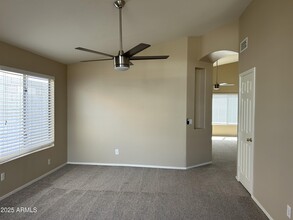 5111 W Wescott Dr in Glendale, AZ - Building Photo - Building Photo