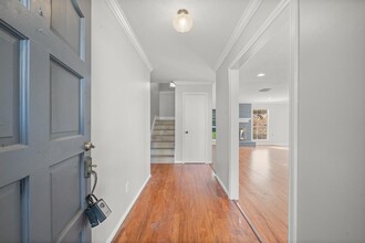 4902 Sabrina Dr in Houston, TX - Foto de edificio - Building Photo