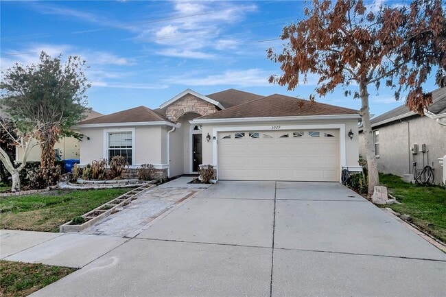 property at 3929 Washburn Pl