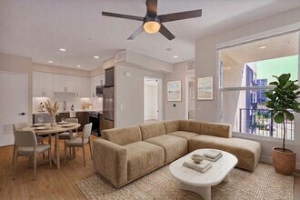 Evoc Hillcrest in San Diego, CA - Building Photo - Building Photo