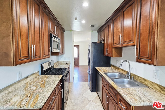 4220 Fair Ave in Los Angeles, CA - Building Photo - Building Photo