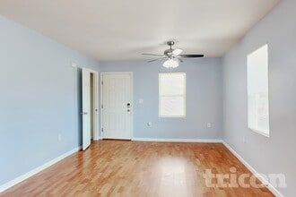 18011 Lynn Ln in Cornelius, NC - Building Photo - Building Photo