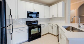Trails at Bartram Park Apartments in Jacksonville, FL - Building Photo