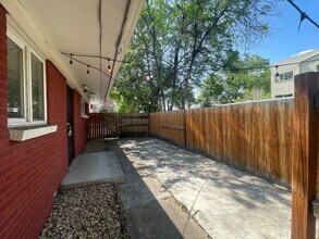 1932 Dallas St in Aurora, CO - Building Photo - Building Photo
