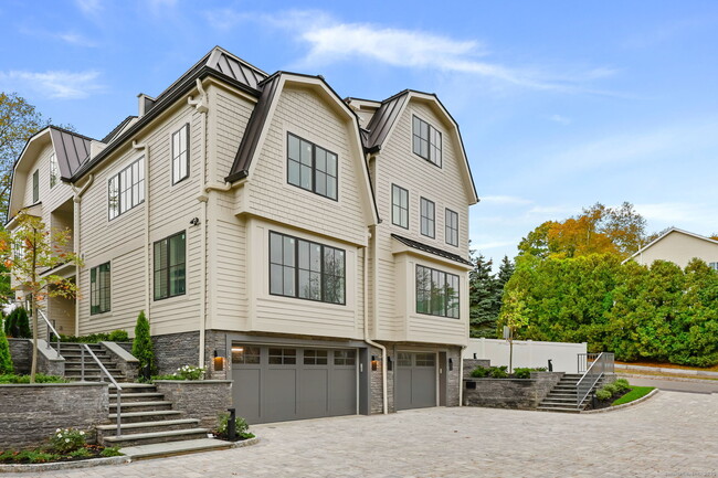 property at 191 Field Point Rd