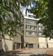 12 Stoneholm St, Unit 607 in Boston, MA - Building Photo - Building Photo